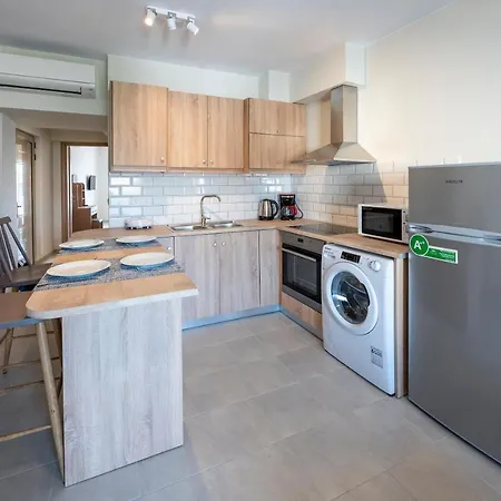 And Appartments 科斯镇